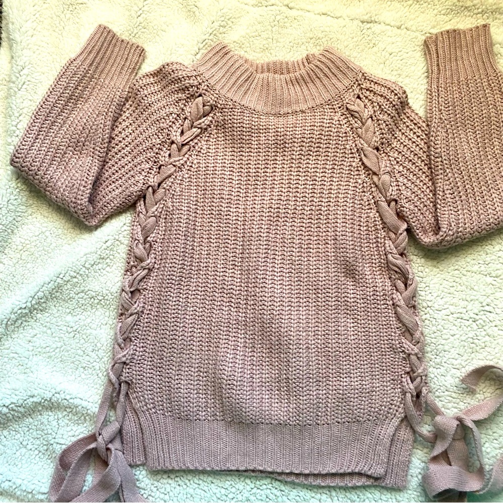 Women’s blush pink sweater size S